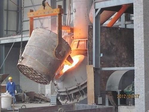 南化礦熱爐公司生產中的轉爐